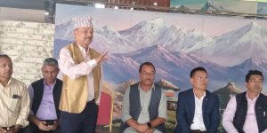 कम्युनिस्टहरू प्रतिगामी हुन्: कमल थापा