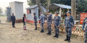 सशस्त्र प्रहरी बल नेपाल ४ नं. गण हेक्का सुनसरीद्वारा चोरी पैठारीको सामान र लागूपदार्थ बरामद
