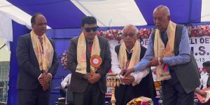 डिएभी स्कुलले योग्य विद्यार्थी उत्पादन गर्दै