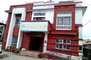 तौलमा उपभोक्ता ठगिदैः नापतौलबाट व्यापारिक संस्था कारबाहीमा