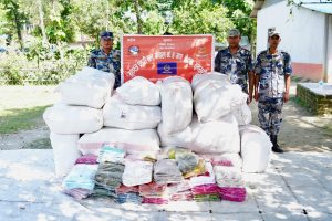 सशस्त्रद्वारा असोज पहिलो हप्ताभित्र ३२ लाख मूल्य बराबरको सामान बरामद साथै दुर्घटनामा परेकालाई पनि उद्दार